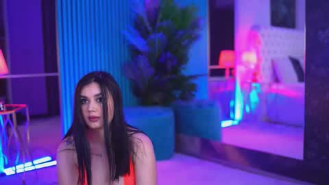 Snapshot of kenndramoon chatting on 01.18.26 Kendra online show from 01.18.26