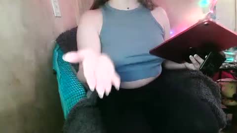 Snapshot of kennedynova777 chatting on 12.21.24 Kennedy Nova  online show from 12.21.24