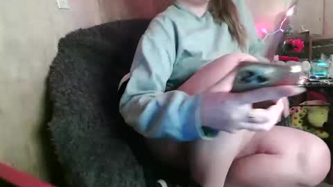 Snapshot of kennedynova777 chatting on 12.24.24 Kennedy Nova  online show from 12.24.24