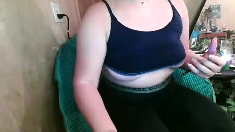 Snapshot of kennedynova777 chatting on 09.10.25 Kennedy Nova  online show from 09.10.25