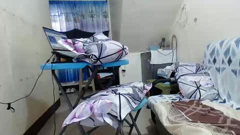 Snapshot of kenneyjean33 chatting on 02.21.25 jeanny online show from 02.21.25