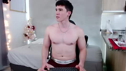 Santiago online show from 12.15.25