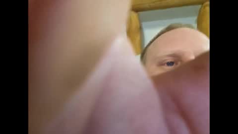 Snapshot of kentbrooks chatting on 01.04.25 looking 4 free c2c online show from 01.04.25