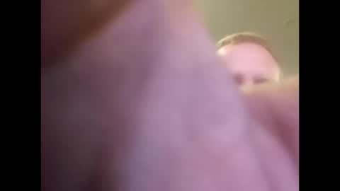 Snapshot of kentbrooks chatting on 10.20.25 looking 4 free c2c online show from 10.20.25