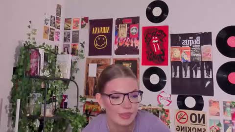 Lisa online show from 01.19.26