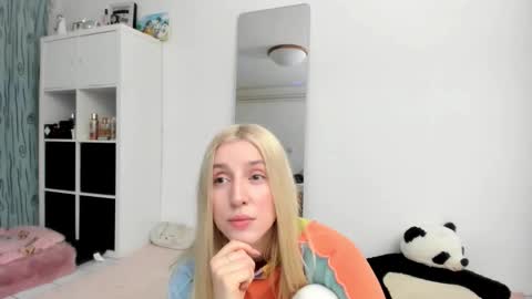 Kenzie online show from 02.15.26