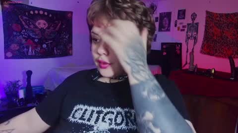 Kenzie online show from 04.02.26