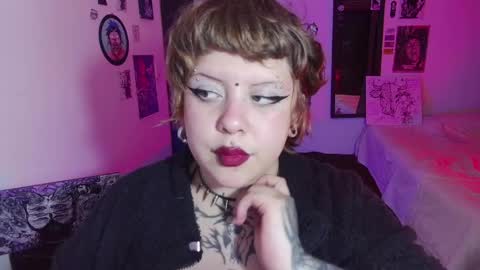 Kenzie online show from 06.07.26