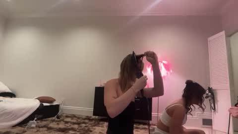 kenziesmithh online show from 10.09.25