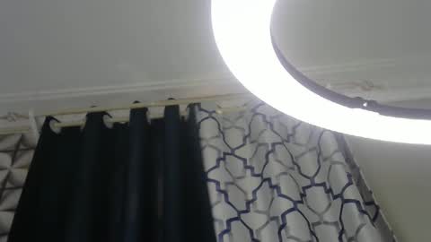 kering_lovly online show from 12.03.25