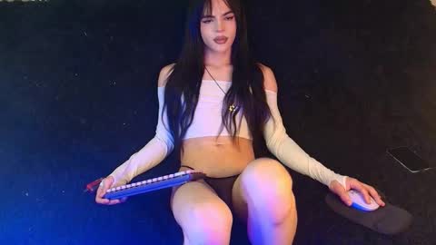 Snapshot of kerly_monroe chatting on 01.08.26 Kerly online show from 01.08.26