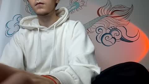 Kero online show from 02.10.25