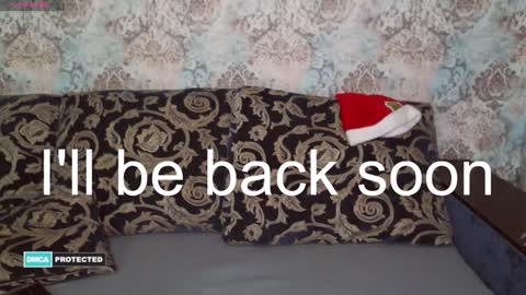 Snapshot of kerry_slay chatting on 12.28.24 Kerry online show from 12.28.24