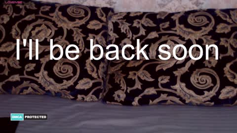 Snapshot of kerry_slay chatting on 12.30.24 Kerry online show from 12.30.24