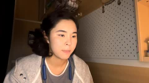 Jenny  online show from 04.15.26