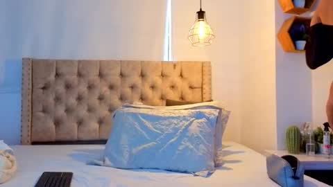 Kery Hillson online show from 03.29.26