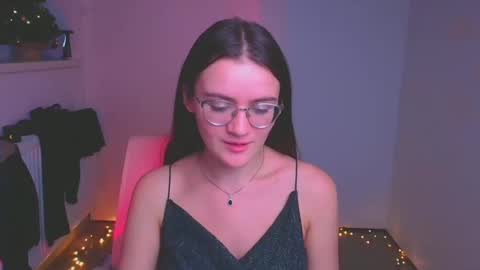 Snapshot of ketrin_pirsss chatting on 12.26.24 Ketrin online show from 12.26.24