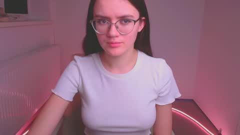 Snapshot of ketrin_pirsss chatting on 02.05.25 Ketrin online show from 02.05.25