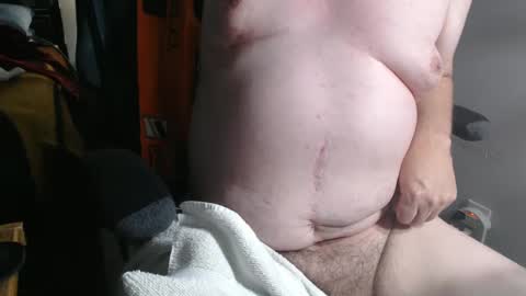 Snapshot of kev92569 chatting on 02.09.25 kev92569 online show from 02.09.25