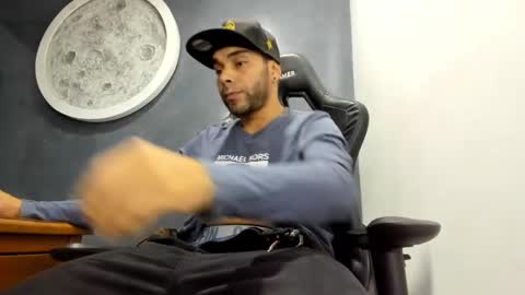 Kevin online show from 10.12.25