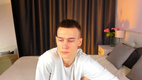 Snapshot of kevin_kess chatting on 02.02.25 Ask me online show from 02.02.25