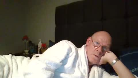 kevlooking4sez online show from 01.19.26