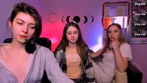 Snapshot of keylas_moan chatting on 02.03.26 Keylas online show from 02.03.26