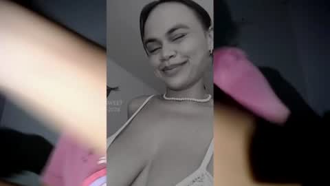 Snapshot of keyli_sweet chatting on 06.26.26 Keyla online show from 06.26.26