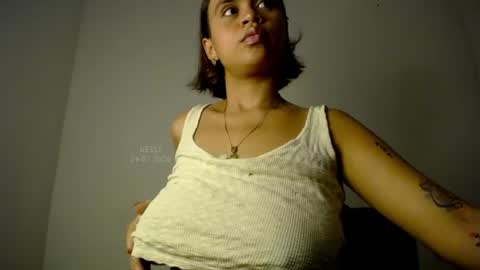 Snapshot of keyli_sweet chatting on 07.24.26 Keyla online show from 07.24.26