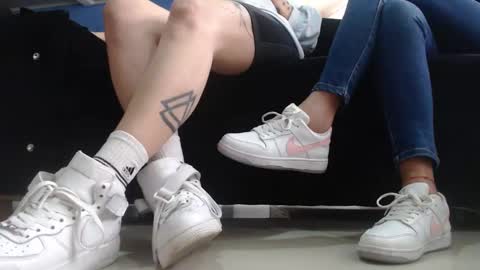 Snapshot of keylie_saenz28 chatting on 02.18.25     online show from 02.18.25