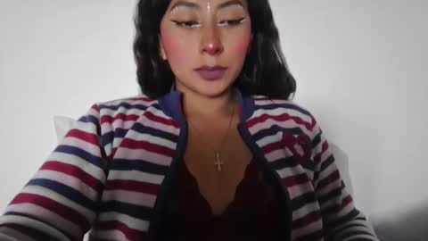 khaleesi_j online show from 02.21.25