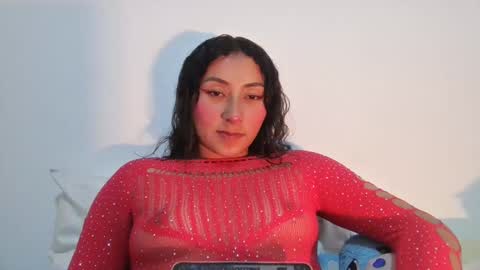 khaleesi_j online show from 02.25.25