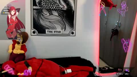 Snapshot of khaleesy13 chatting on 01.25.25 khaleesy online show from 01.25.25