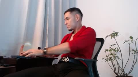 Snapshot of khalican chatting on 03.02.26 KhalicaN online show from 03.02.26