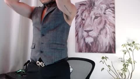 Snapshot of khalican chatting on 03.15.26 KhalicaN online show from 03.15.26