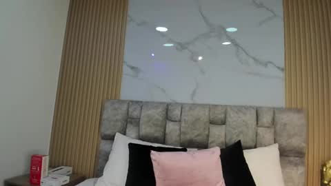 khalifa online show from 02.06.25