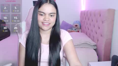 khaterin_26 online show from 12.14.25