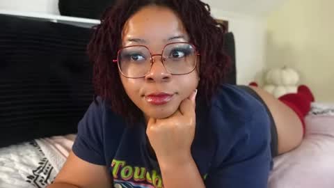 Snapshot of khayaparker chatting on 11.07.25 Khaya online show from 11.07.25