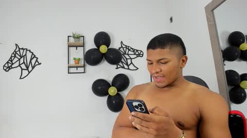 khen_west1 online show from 09.24.25