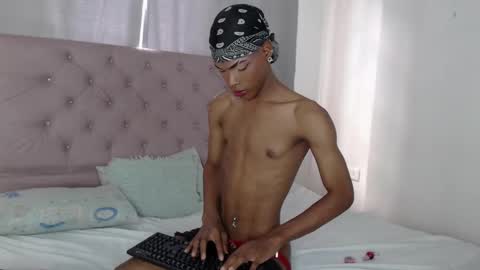 khler_angelis online show from 03.11.25