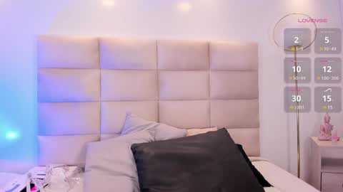 KHLOE online show from 12.17.24