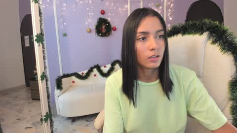 Khloe online show from 12.06.24