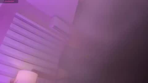 Snapshot of khloe_sweeet chatting on 10.01.25 khloe_sweeet online show from 10.01.25