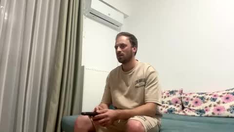 Snapshot of khloekross chatting on 03.01.26 khloekross online show from 03.01.26