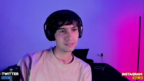 Snapshot of khozler_ chatting on 01.04.25 khozler_ online show from 01.04.25