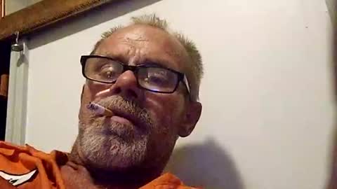 Khristopher Davis online show from 12.23.25