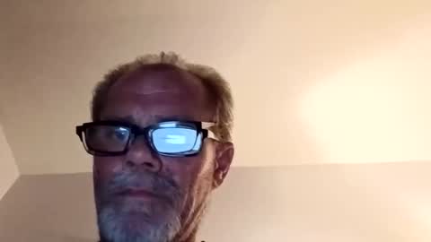 Snapshot of khrisdm48 chatting on 03.01.26 khrisdm48 online show from 03.01.26