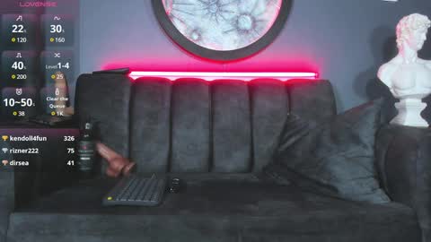 Khriss brown online show from 01.22.25