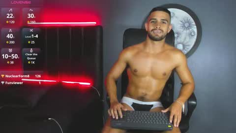 Khriss brown online show from 03.07.25