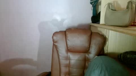 Kiana online show from 10.18.25